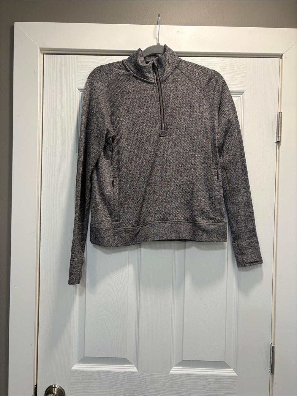 lululemon athletica Engineered Warmth Heathered Gray Cowl Half-Zip Pullover
